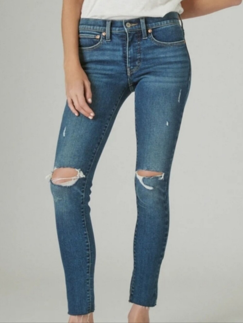 LUCKY BRAND Blue Mid Rise Skinny Ava Jean Size 8/29 Regular